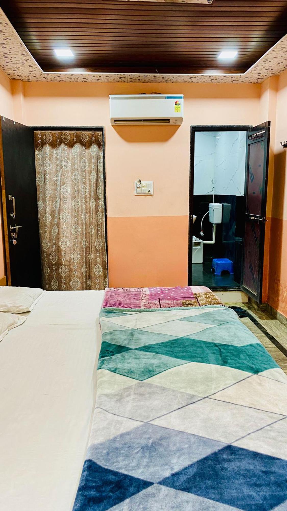 Hotel Nandi Palace Ujjain Exterior photo