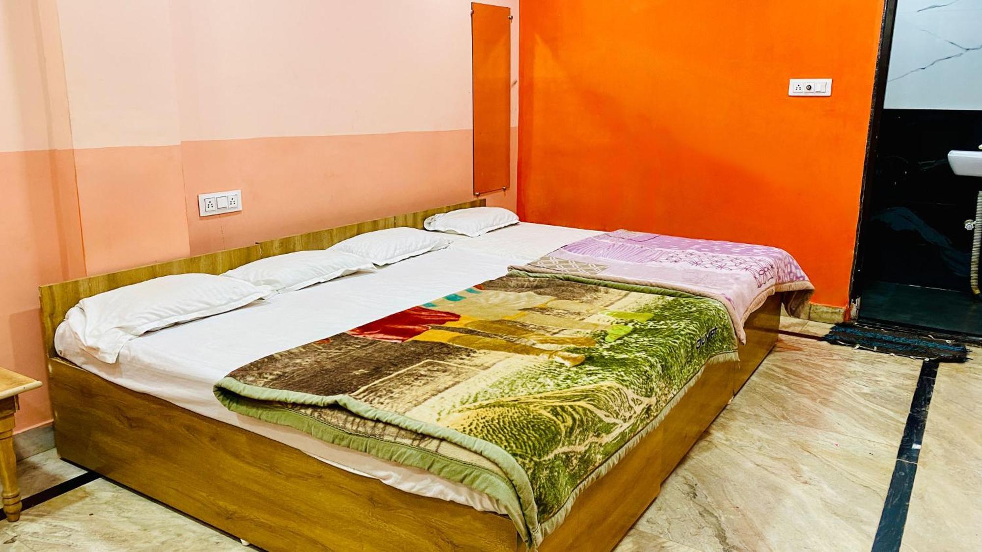 Hotel Nandi Palace Ujjain Exterior photo